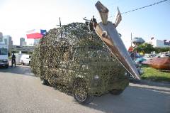 2006_ArtCar_1_Ball 145